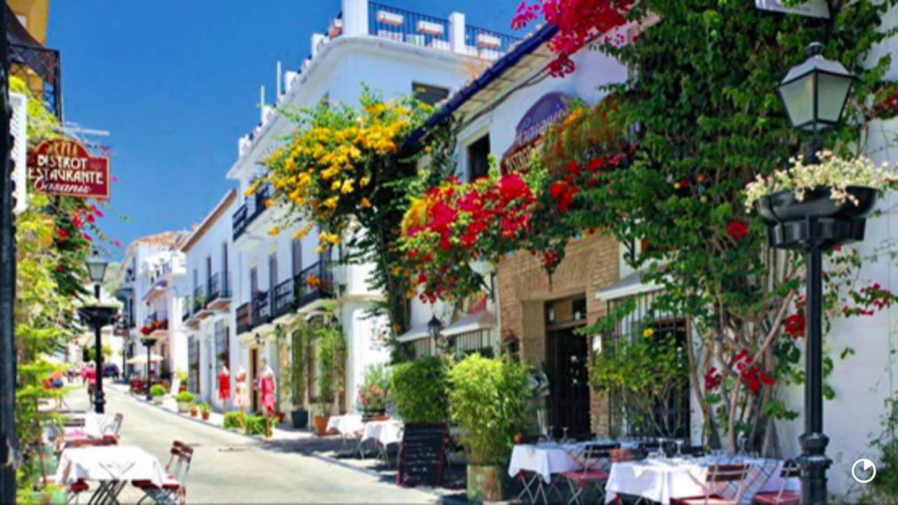 Beachfront Apartment In La Cala De Mijas Esterno foto