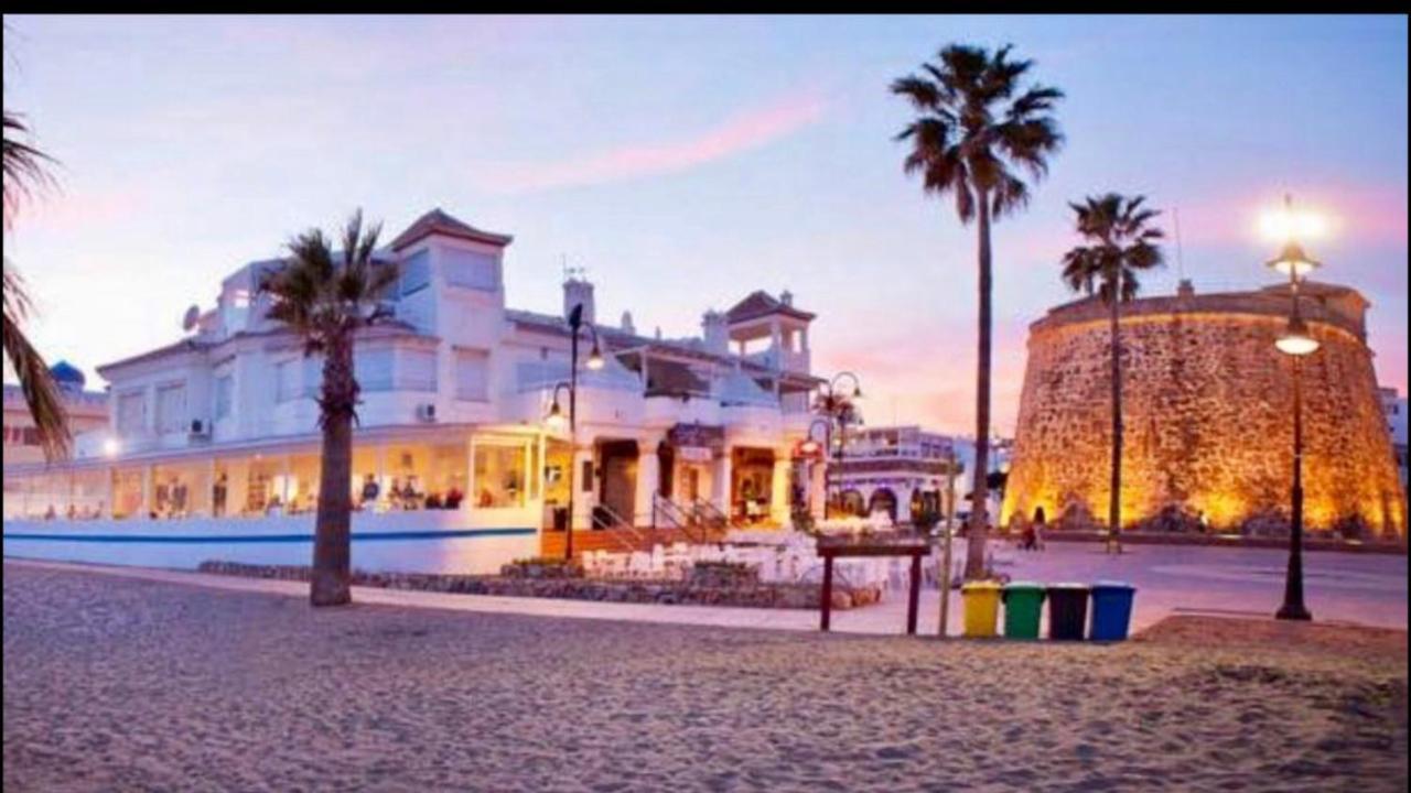 Beachfront Apartment In La Cala De Mijas Esterno foto