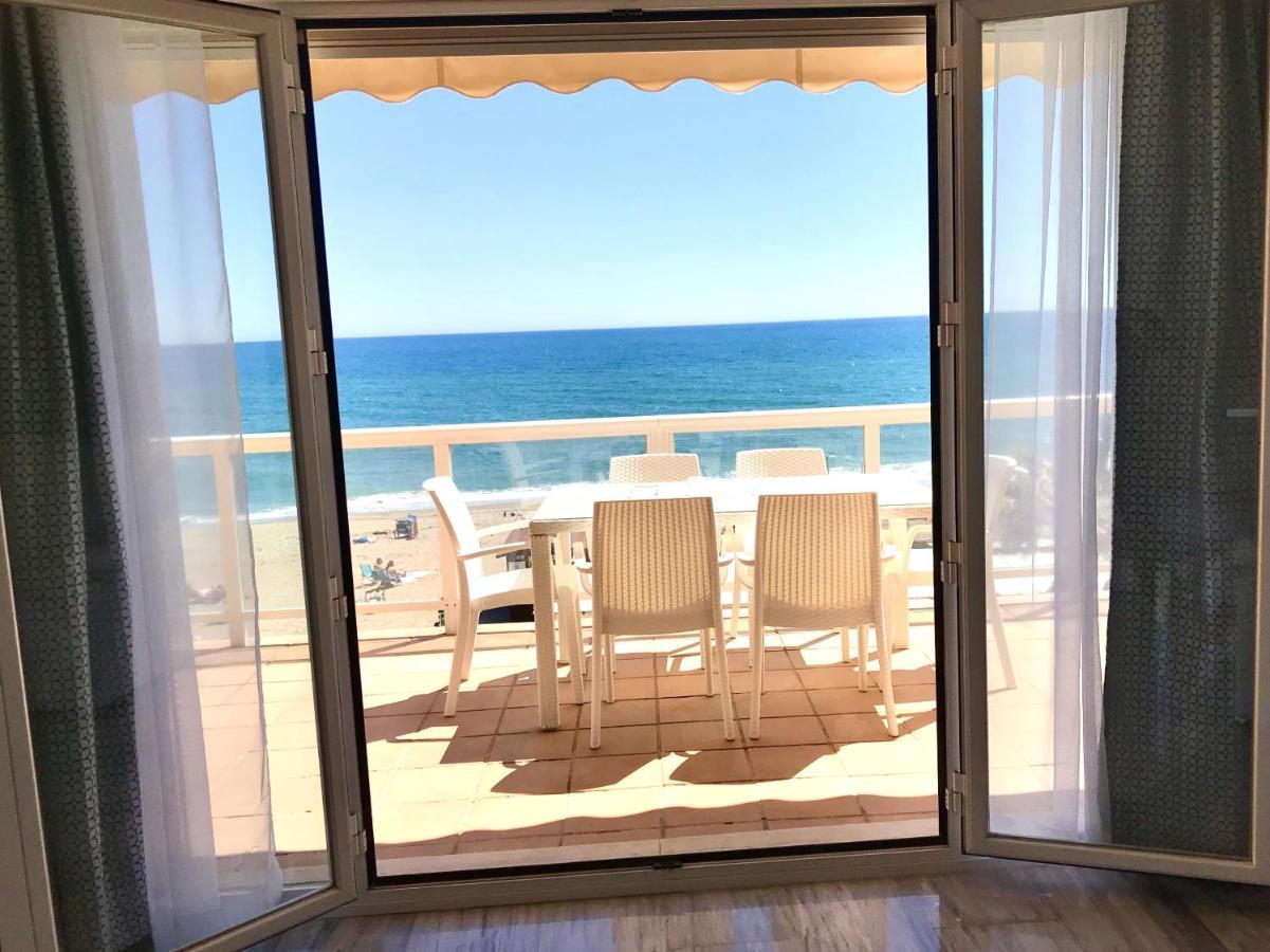 Beachfront Apartment In La Cala De Mijas Esterno foto